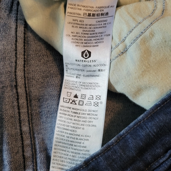 Levi jeans - Picture 8 of 8